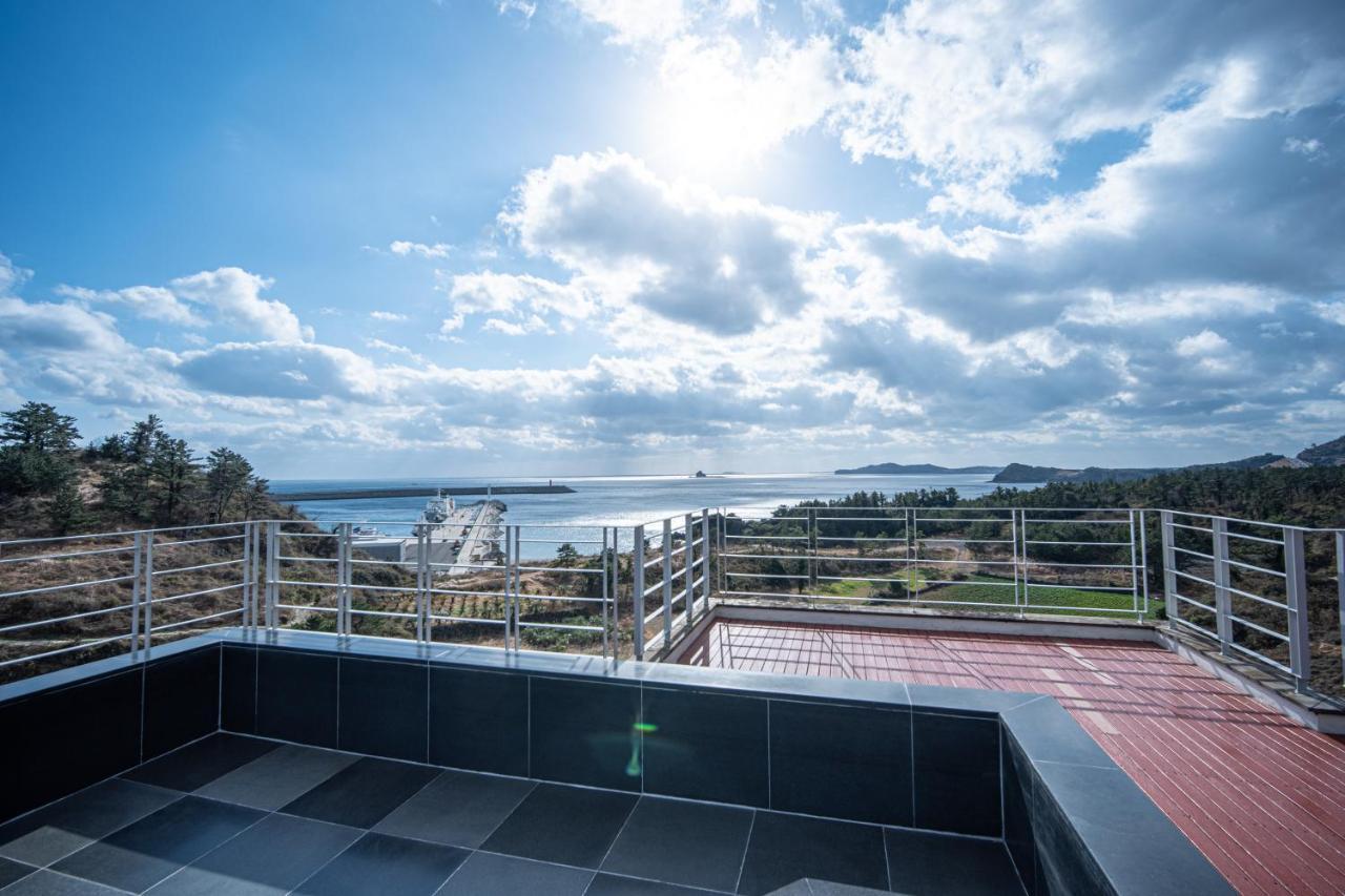 Y Resort Jeju Seogwipo Exteriör bild